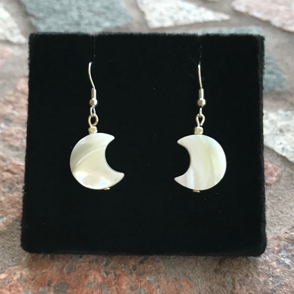 π΄SALE ! red dot items are 2 for $25 . Bundle more than 3 and its $10 each π - Picture 6 of 11